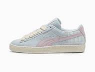 The “Suede Brand Loves Unisex” sneakers (Image via Puma)